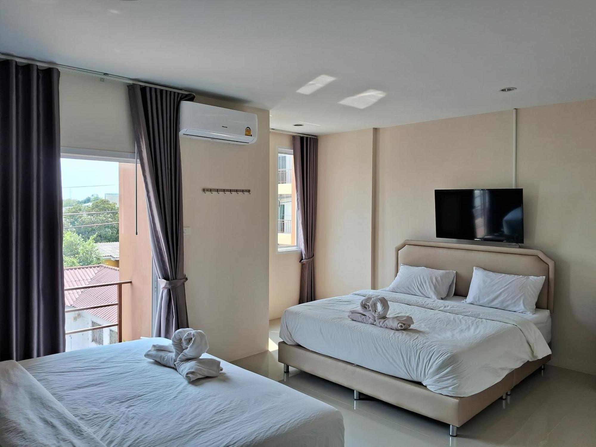Hotel เคทู เกสเฮาส์ à Chonburi Extérieur photo